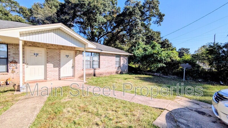 Pensacola Condo: 912 Rentz Avenue