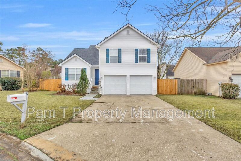 Savannah House: 8 Rivermarsh Ct