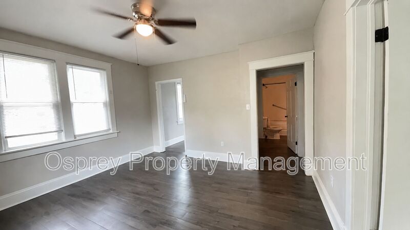 Updated 1 Bedroom Apartment Near Downtown Norfolk & NSU - Photo 5