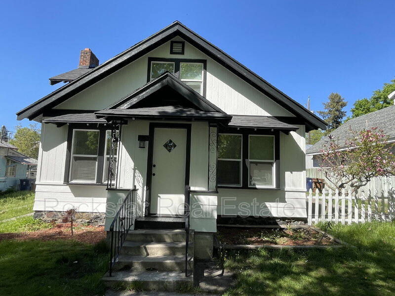 Spokane House: 214 West Euclid Avenue