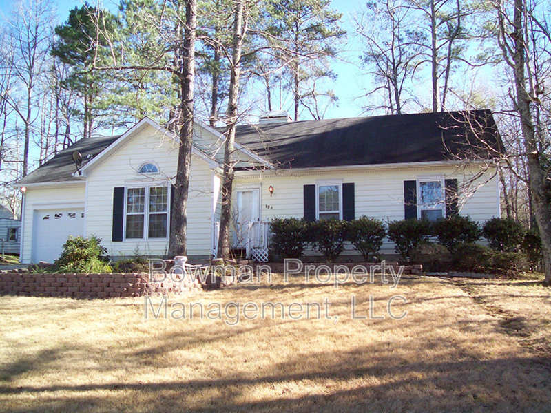 Athens House: 125 Cardinal Creek Ln