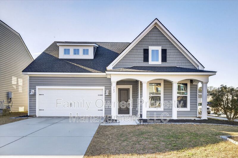 Moncks Corner House: 163 Cypress Preserve Blvd