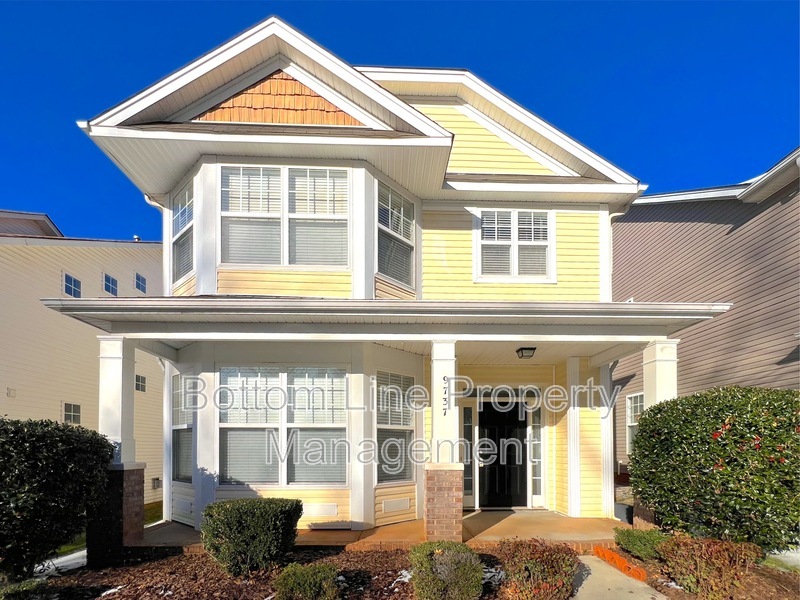 Huntersville House: 9737 Tidal Court