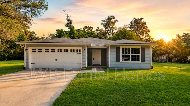 Jacksonville House: 9131 4th Ave