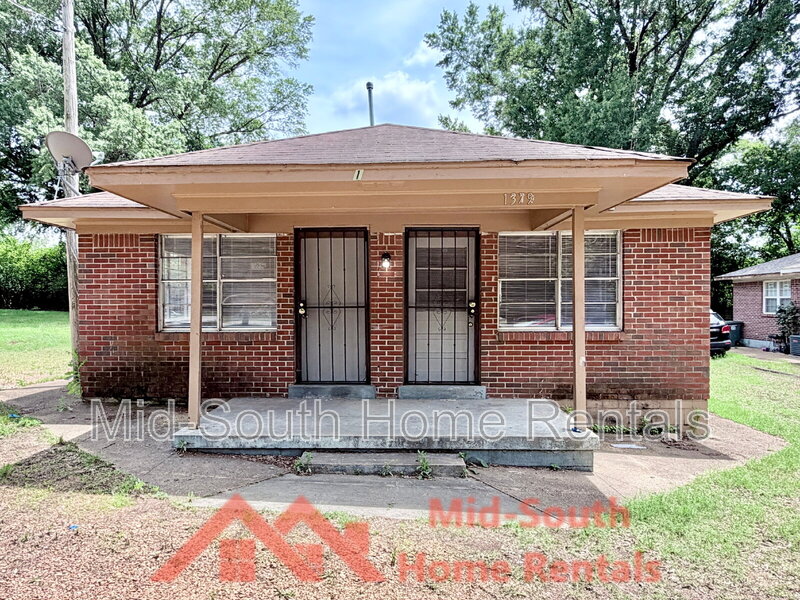 Memphis Condo: 1379 Ferguson Rd