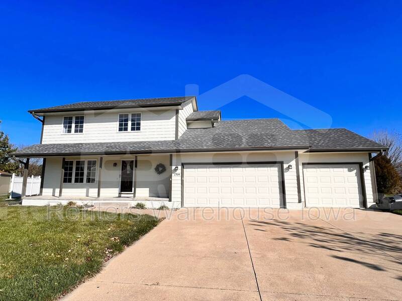 Ankeny House: 1709 NE Sherman Ct