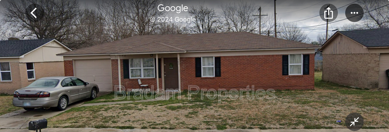 Owasso House: 503 N Beaumont Ave