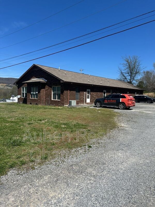 Jasper Condo: 504 E Valley Road