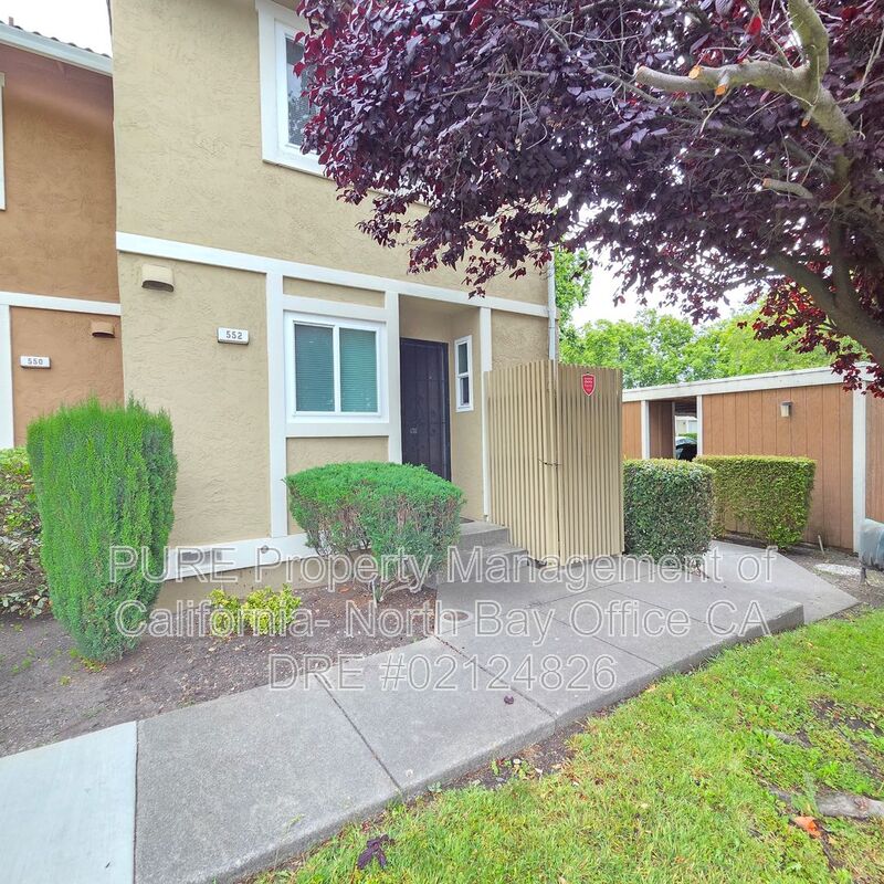 Rohnert Park Townhome: 552 Santa Alicia Dr