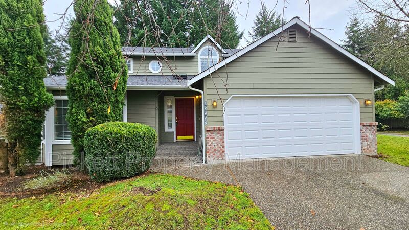 Silverdale House: 12220 Ravena Pl. NW