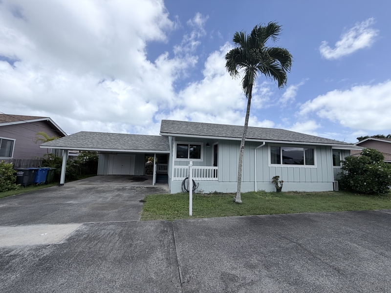 Kailua House: 447 Manono Street