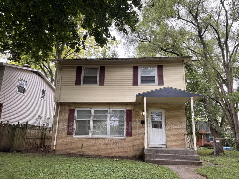 Fort Wayne House: 1321 Spring Street