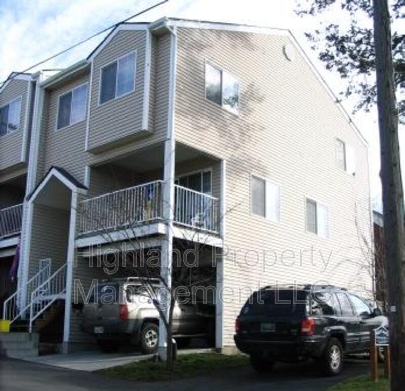 Pullman House: 316 NE Whitman St