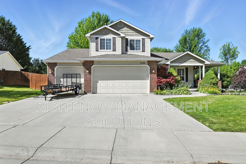 Boise House: 5199 East Rocky Bar Drive