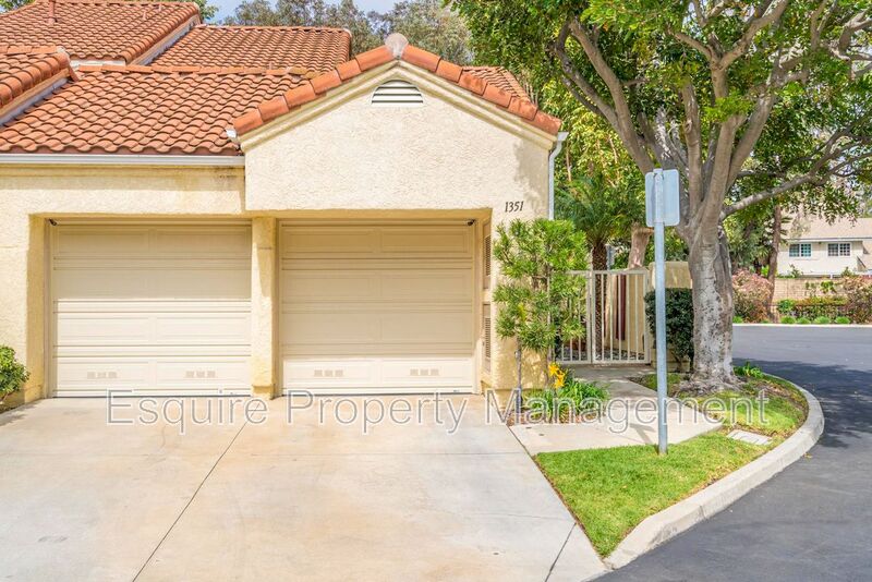 CAMARILLO House: 1351 EL LAZO CT