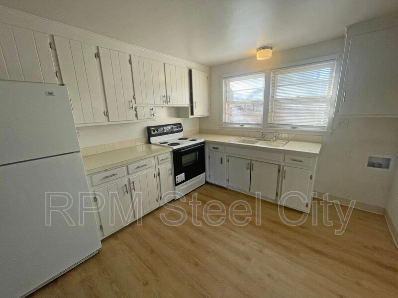 Pueblo House: 1514 Bonforte Blvd