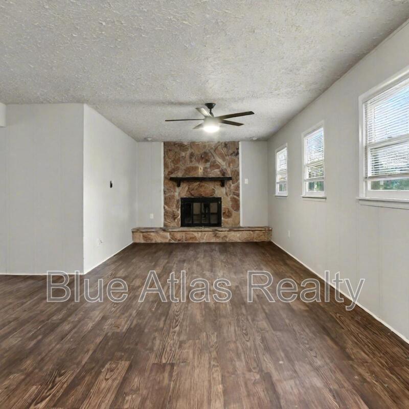 Fort Worth House: 4204 Pate Drive