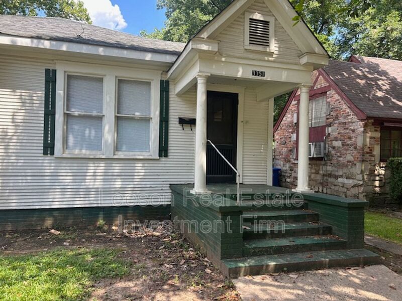 Shreveport House: 3349 Alexander Ave