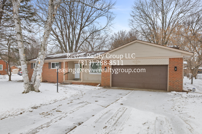Sterling Heights House: 5337 Botsford Avenue