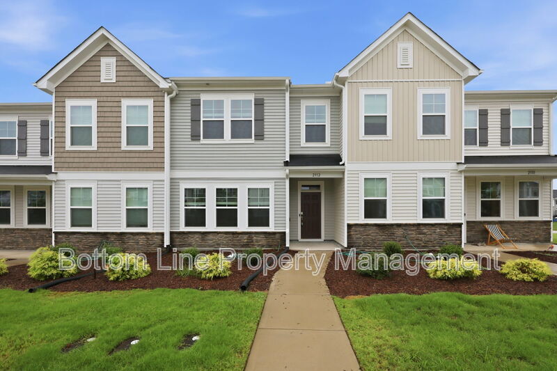 Raleigh Townhome: 2312 Kasota Ln