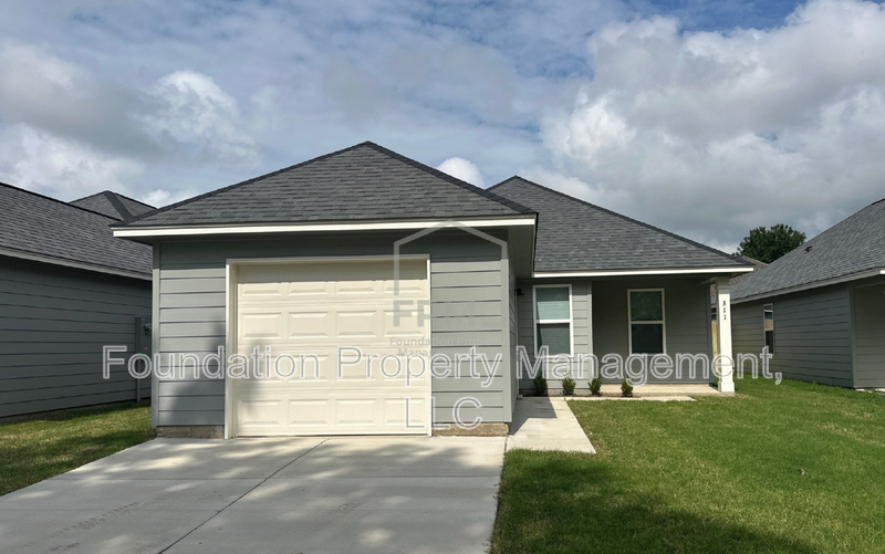 West Memphis House: 311 Westree Street