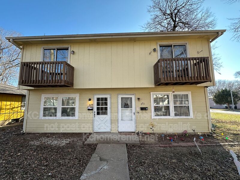 Leavenworth Condo: 225 Ottawa St