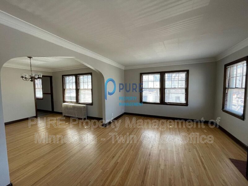 Minneapolis Condo: 4729 Chicago Ave