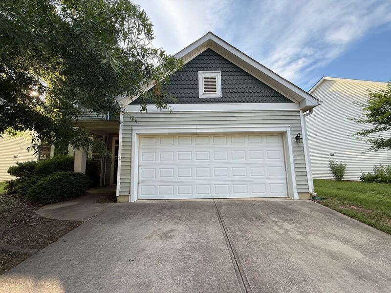 Fuquay Varina House: 2113 Trefoil Ln