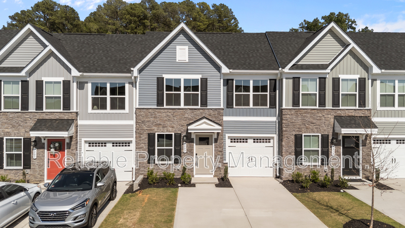 Raleigh Townhome: 1309 Rollman Farm