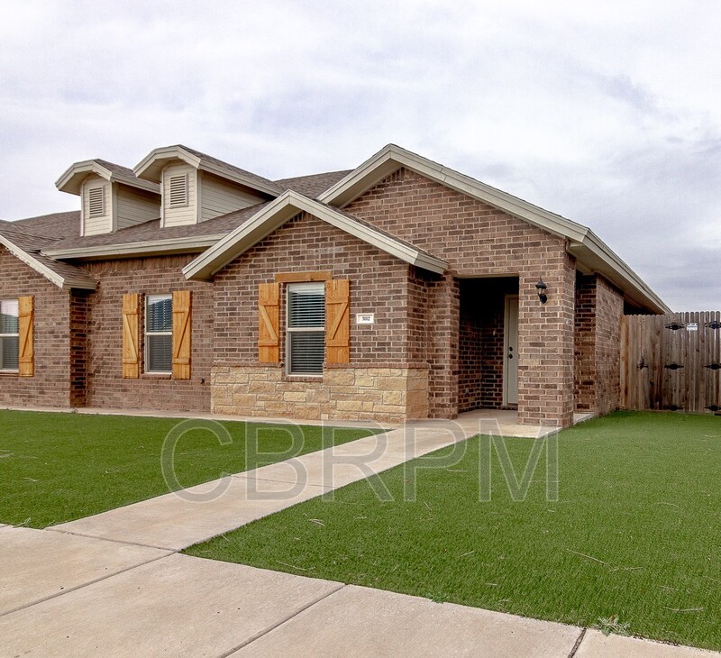 Lubbock House: 3112 112th Street