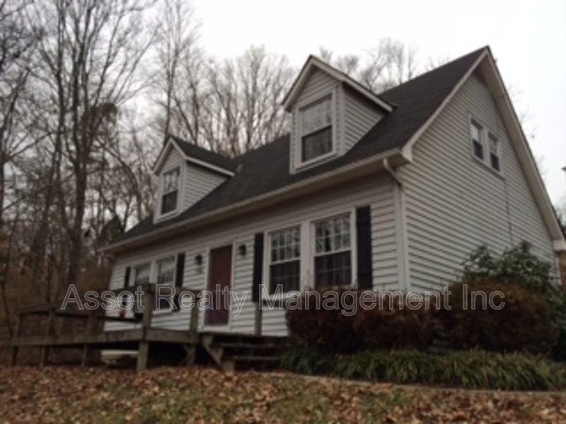 (FC) Knoxville House: 3517 Curtis Lane