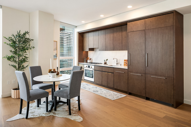Seattle Condo: 121 Stewart St