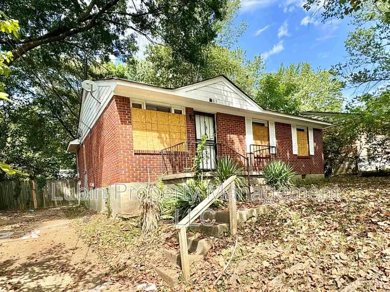 Memphis House: 1616 Oberle Ave