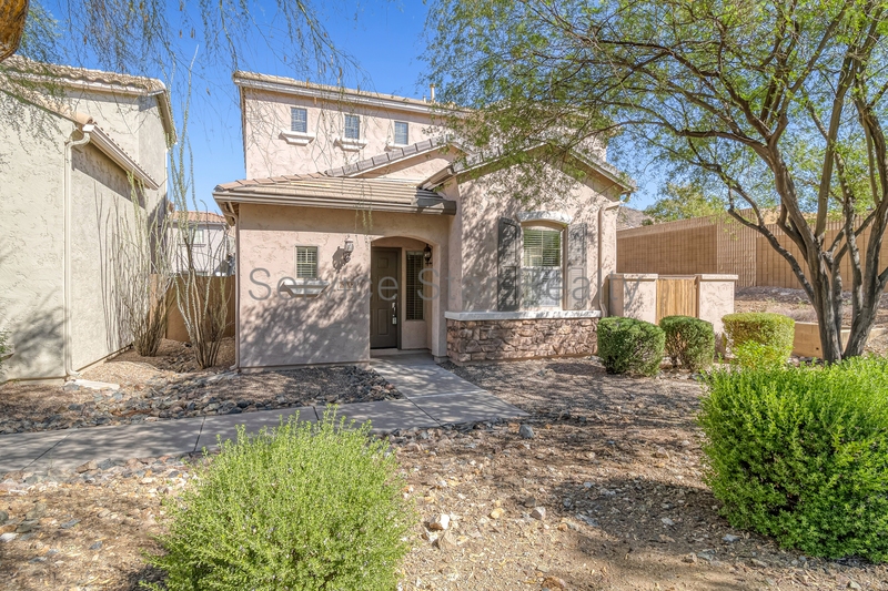 Phoenix House: 29323 N 21st Dr