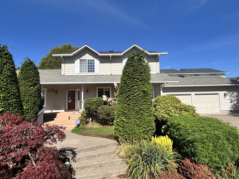 Camas House: 1150 SE Polk Cir