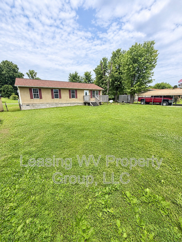 Milton House: 304 1st Street