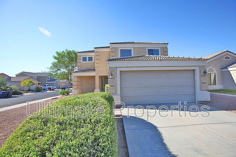 El Mirage House: 12301 W Columbine Dr