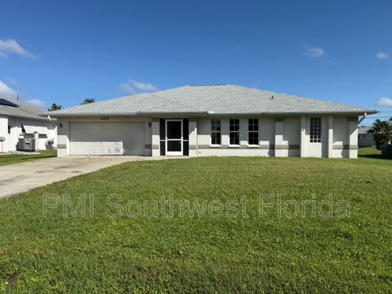 Port Charlotte House: 428 Greenwich St