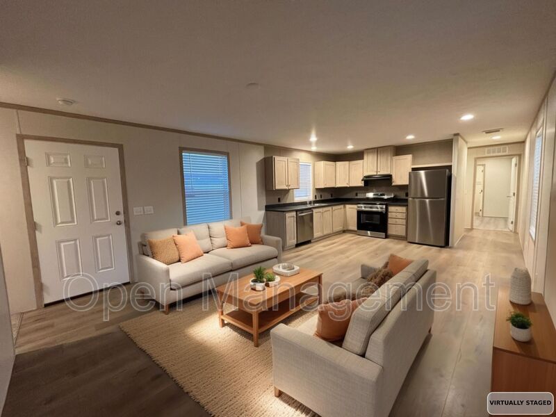 Bismarck House: 725 S. 12th Street