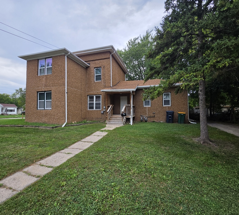 Fond du Lac Condo: 149 Central Avenue