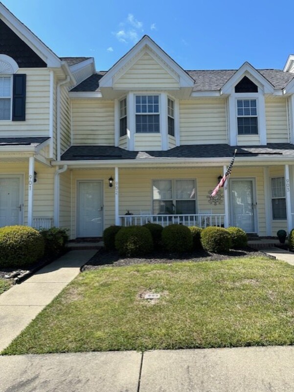 Request a Viewing for 902 New Brookland Place Tenant Turner