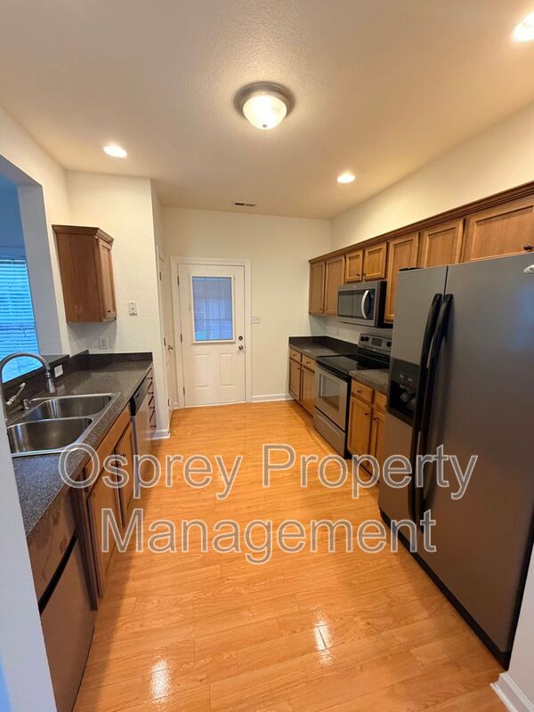 Beautiful 4-Bedroom Home with In-Law Suite "ASK ABOUT OUR ZERO DEPOSIT" - Photo 2
