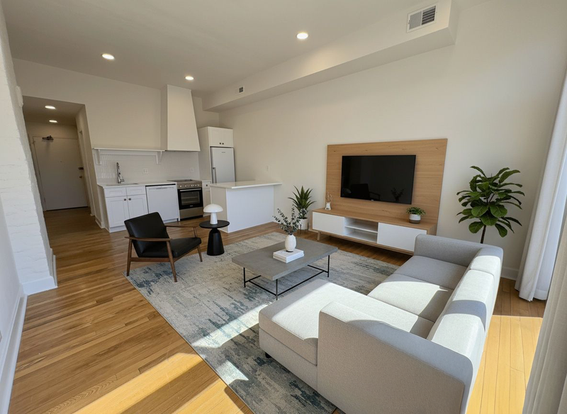 Philadelphia Condo: 1934 Green Street - 2FL