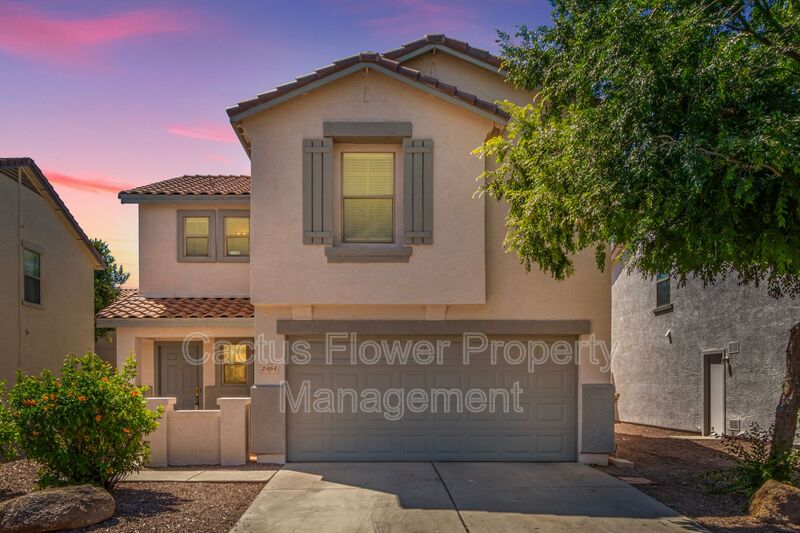 Gilbert House: 2464 S Nielson ST