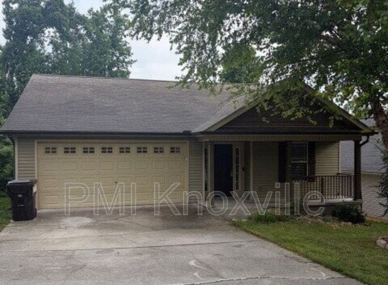 Knoxville House: 10311 Boston Lane