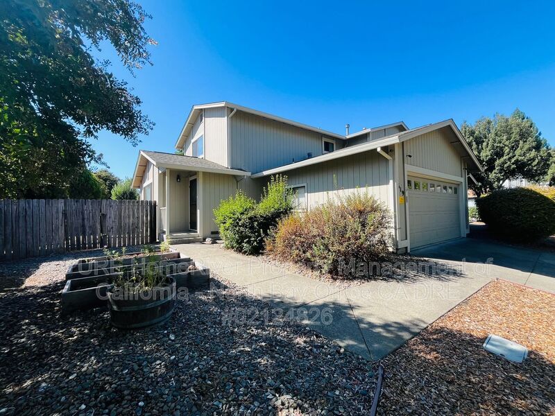 Ukiah Condo: 619 Donner Lane