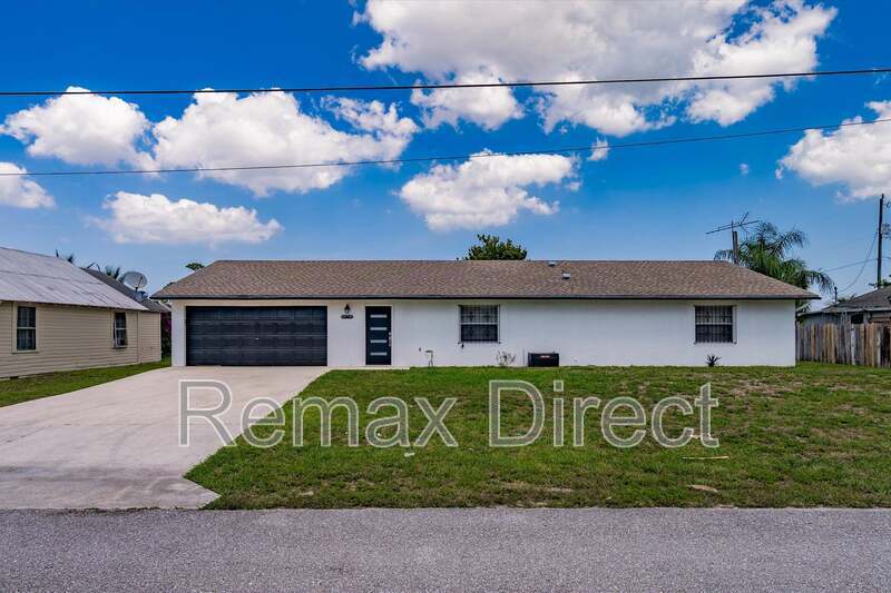 ROYAL PALM ESTATES House: 160 Marie Drive