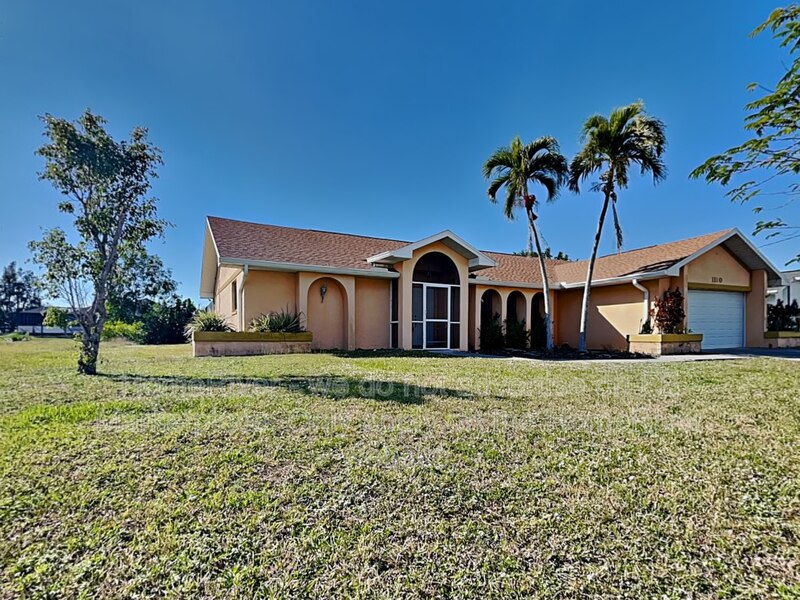 Cape Coral House: 1110 SW 15th Ave