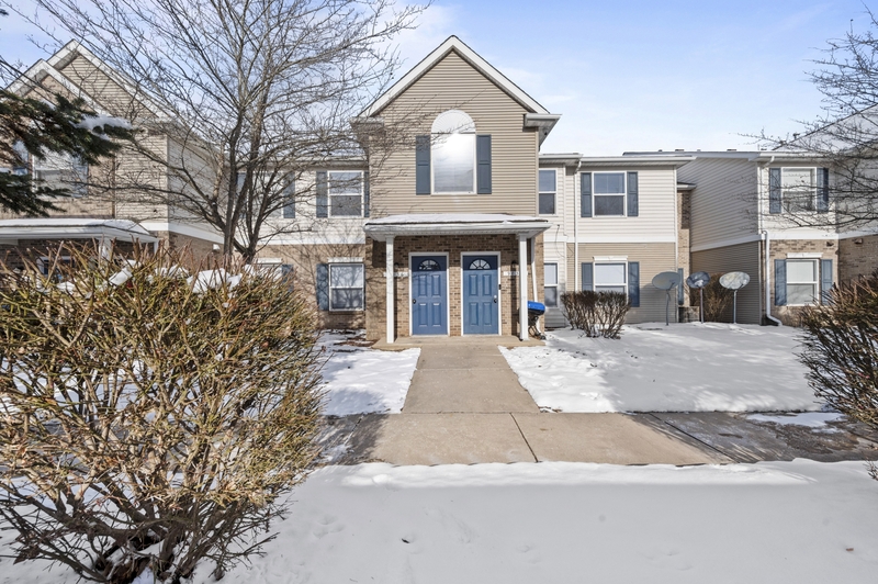 Ypsilanti Condo: 9010 Charlotte Ct.