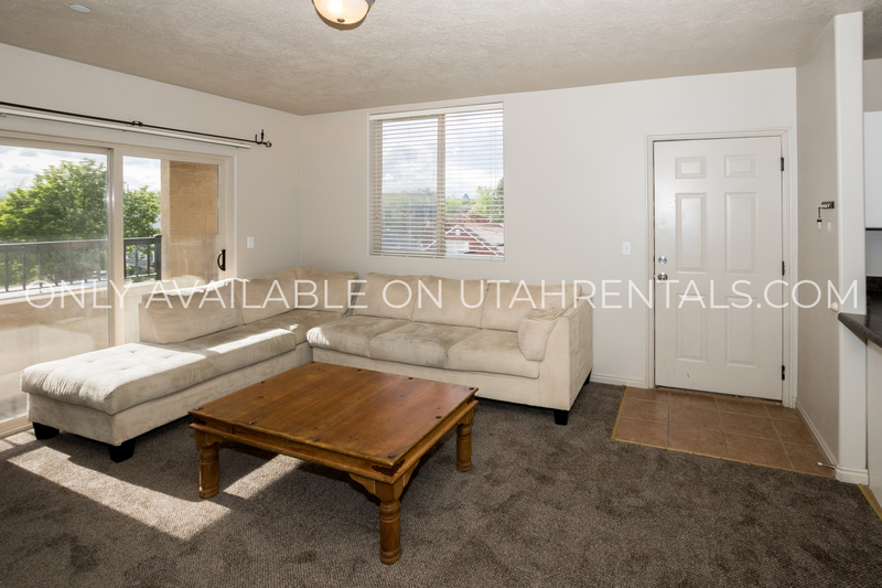 Provo House: 837 E 620 N